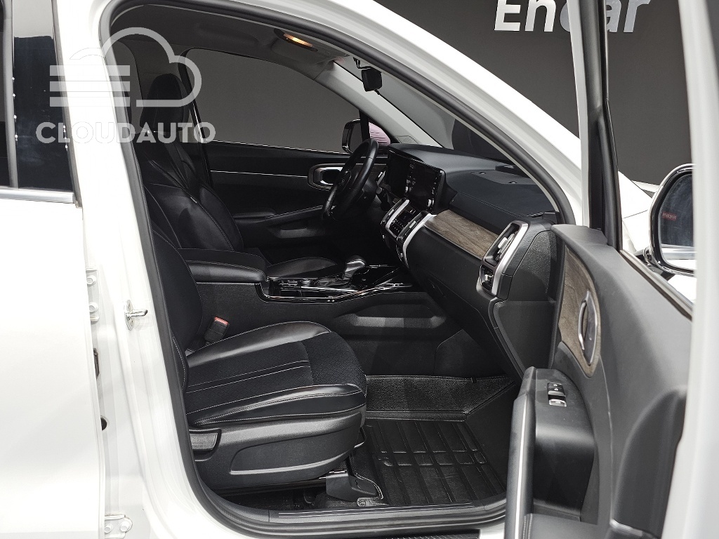 2021 Kia Sorento Diesel 2.2 2WD - Image 12