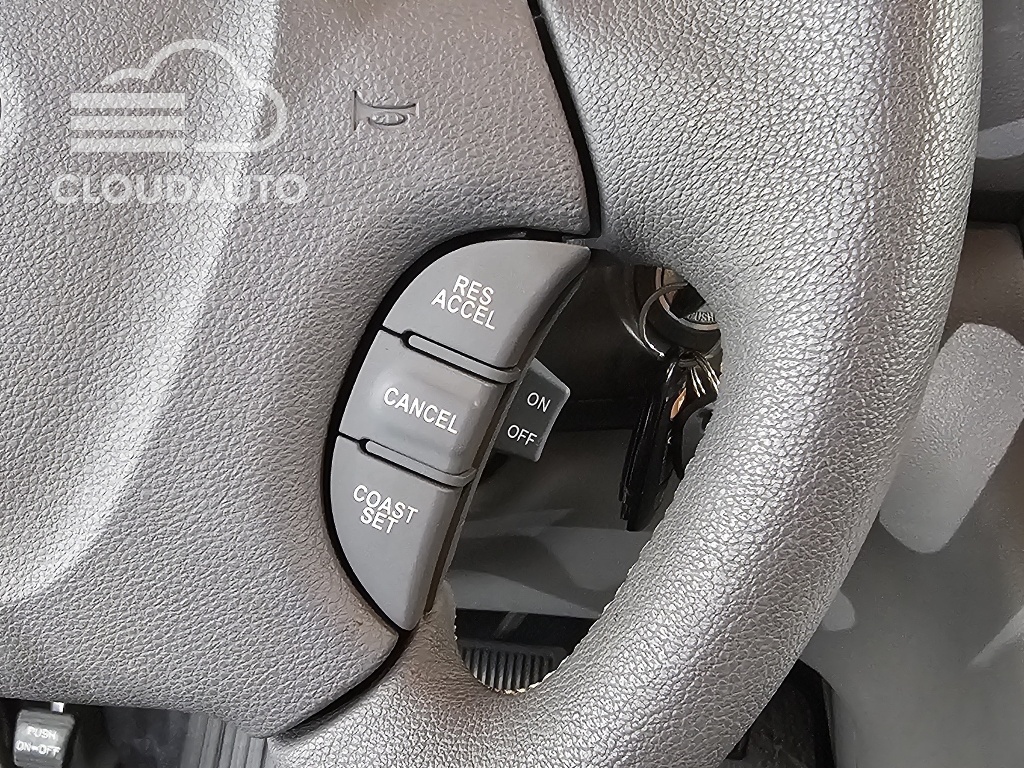 2013 Kia Carnival Grand GLX - Image 27