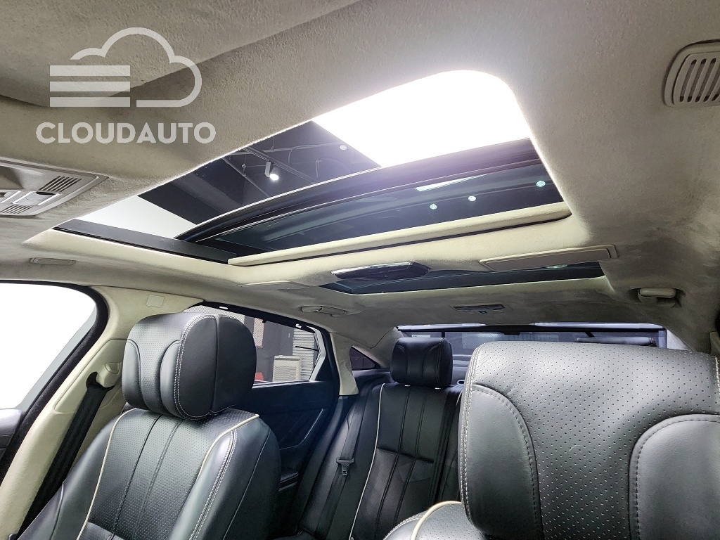 2012 Jaguar XJ 5.0 LWB - Image 19