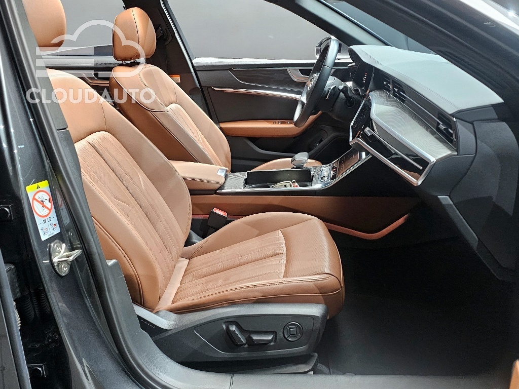2023 Audi A6 45 TFSI Premium - Image 11