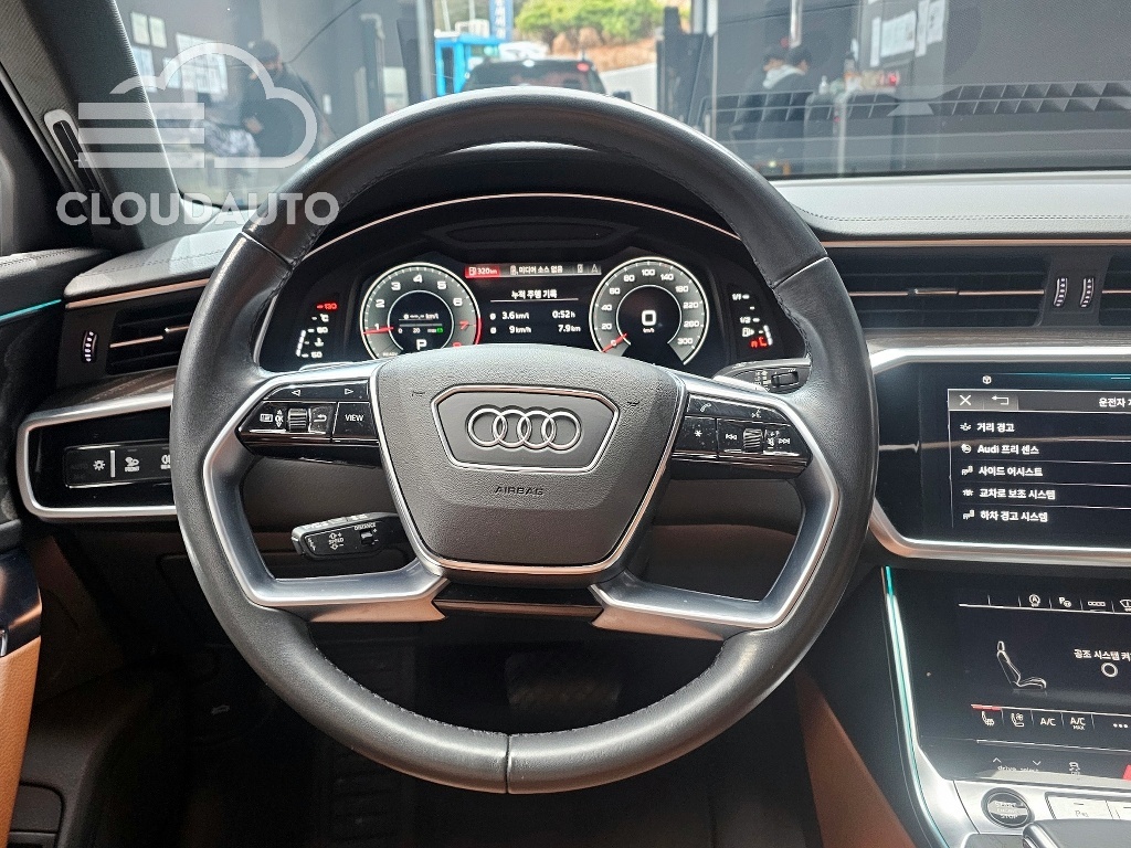 2023 Audi A6 45 TFSI Premium - Image 14