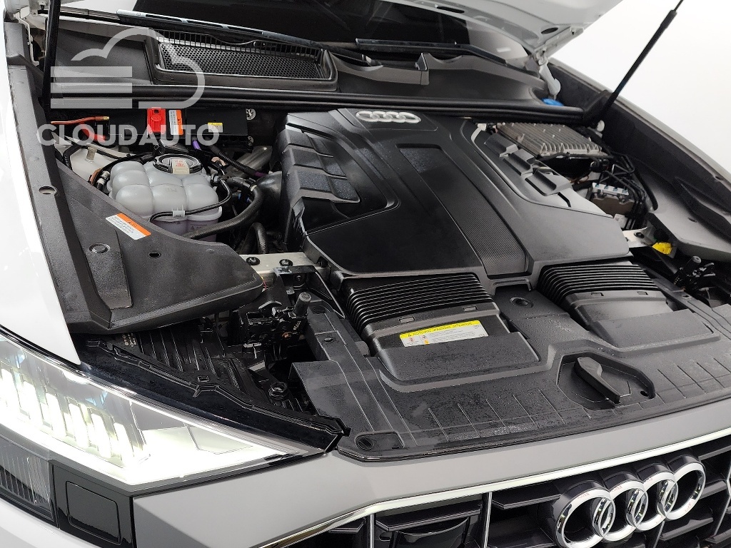 2021 Audi Q8 50 TDI Premium - Image 6