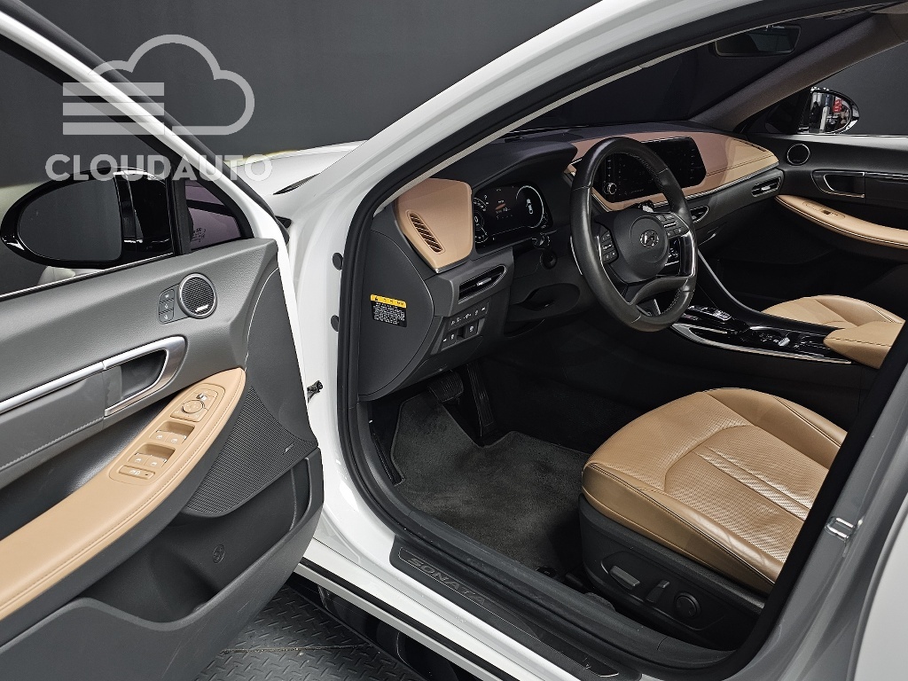 2020 Hyundai Sonata 1.6 Turbo - Image 11
