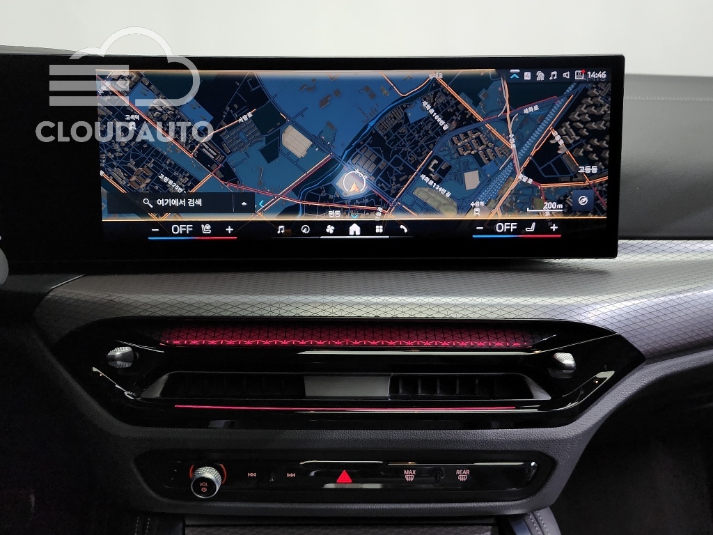 2025 BMW 4 Series 420i M Sport Coupe - Image 14