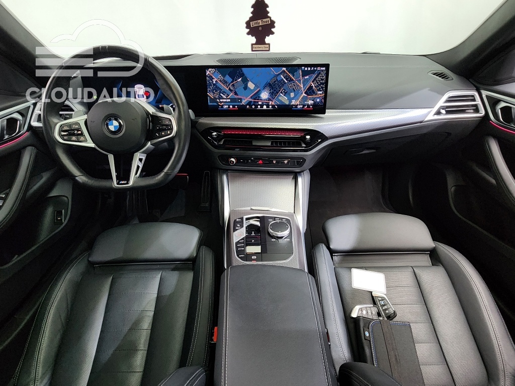 2025 BMW 4 Series 420i M Sport Coupe - Image 7