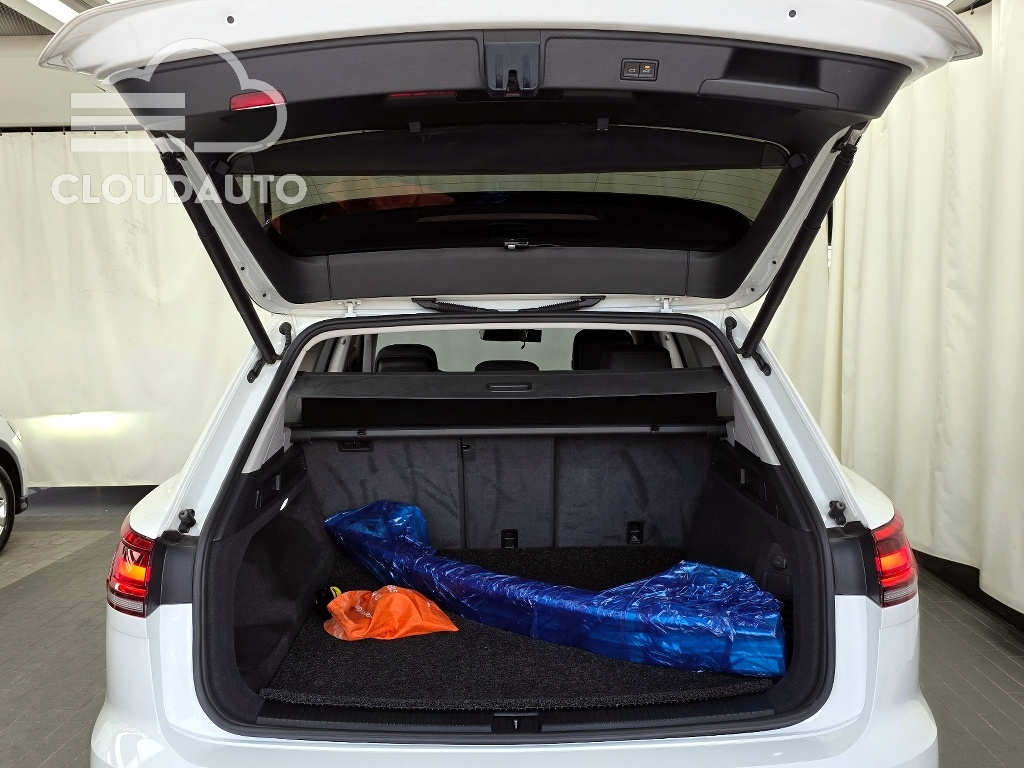 2021 Volkswagen Touareg 3.0 TDI Premium - Image 20