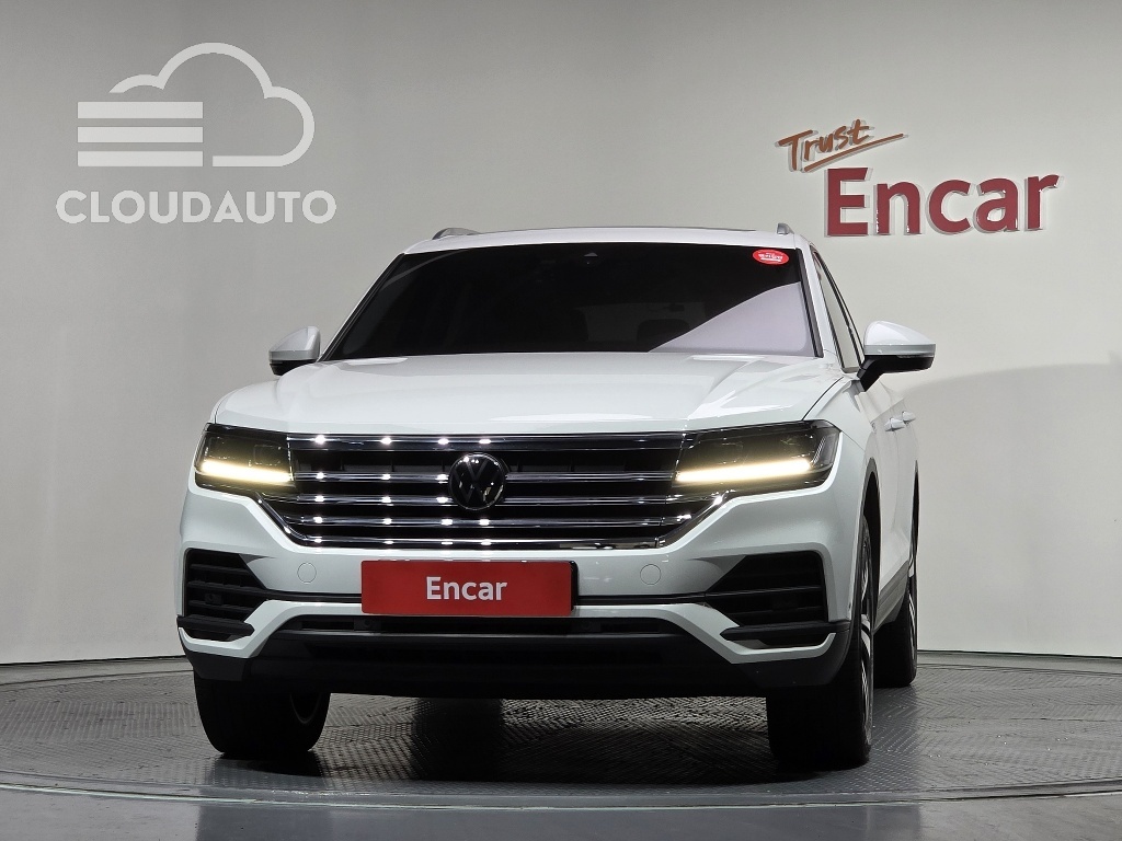 2021 Volkswagen Touareg 3.0 TDI Premium - Image 3