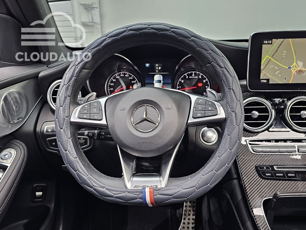 2019 Mercedes-Benz GLC AMG GLC63 4MATIC+ - Image 14
