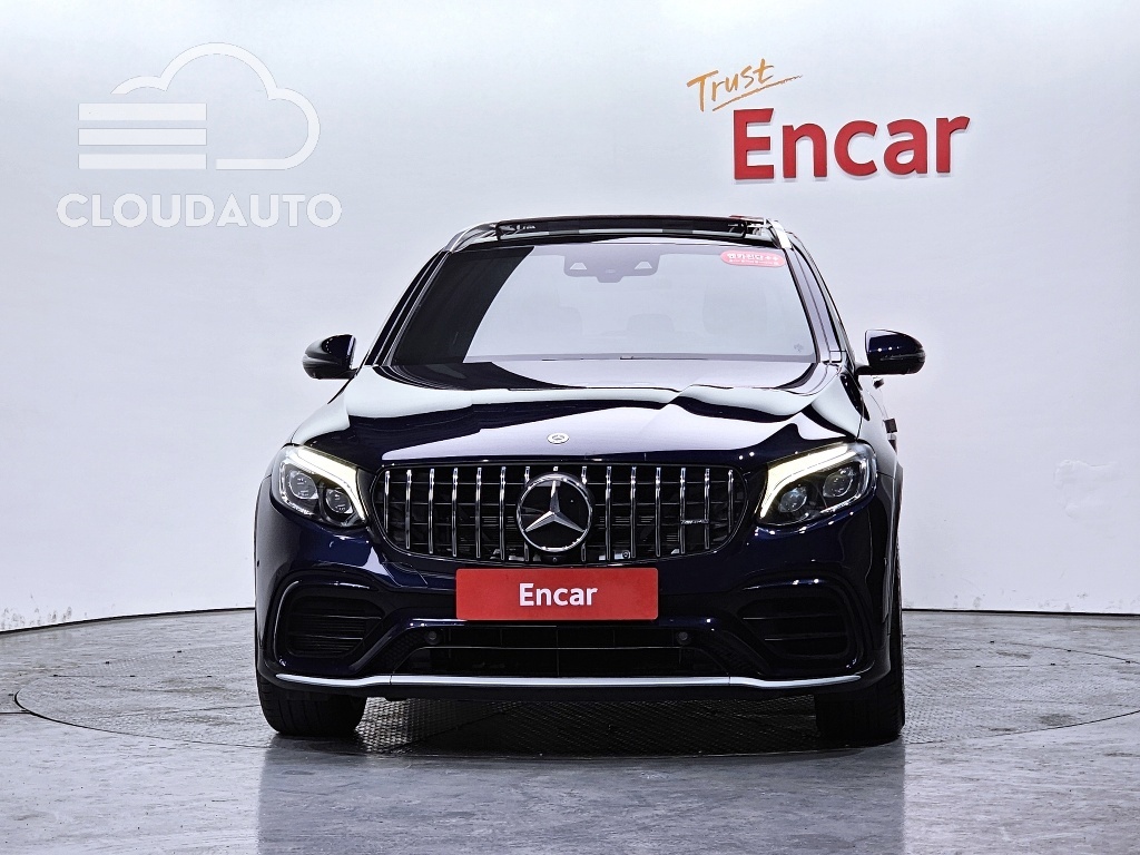 2019 Mercedes-Benz GLC AMG GLC63 4MATIC+ - Image 3