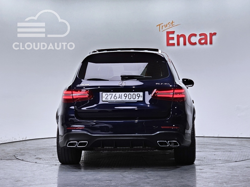 2019 Mercedes-Benz GLC AMG GLC63 4MATIC+ - Image 4
