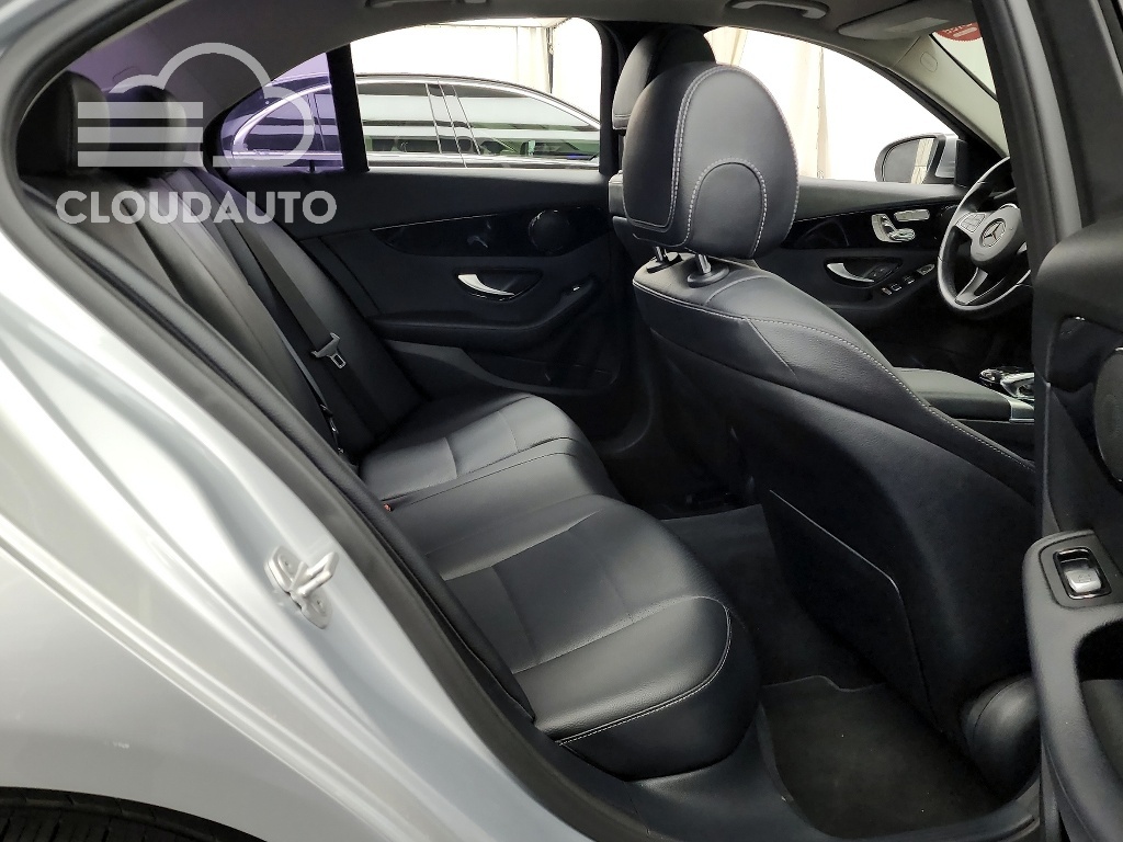 2016 Mercedes-Benz C-Class C200 - Image 12