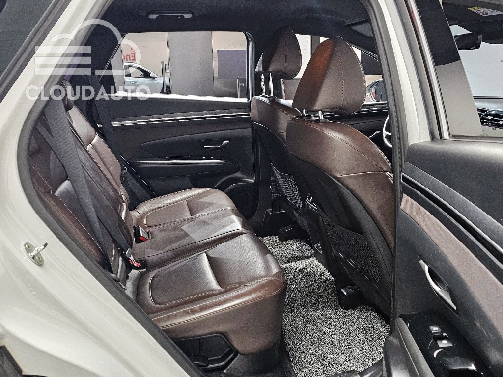 2021 Hyundai Tucson 2WD - Image 12