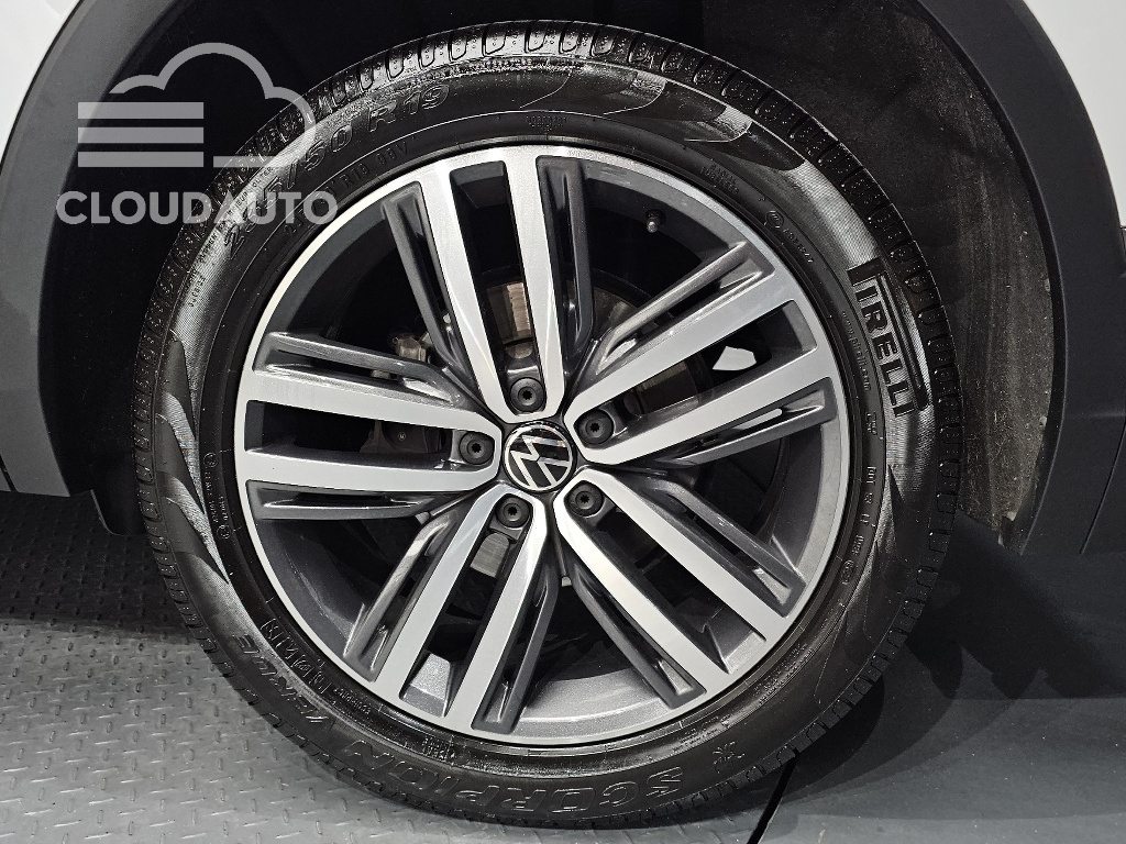 2023 Volkswagen Tiguan 2.0 TSI Prestige - Image 21