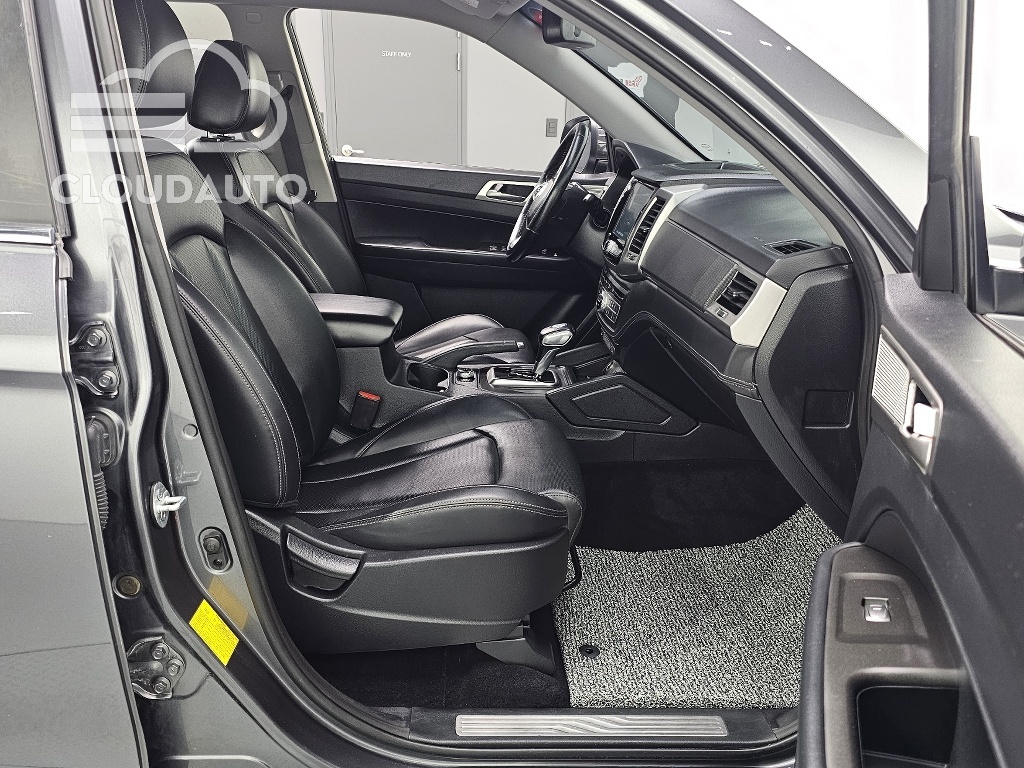 2019 SsangYong Rexton Sports Diesel 2.2 4WD - Image 12