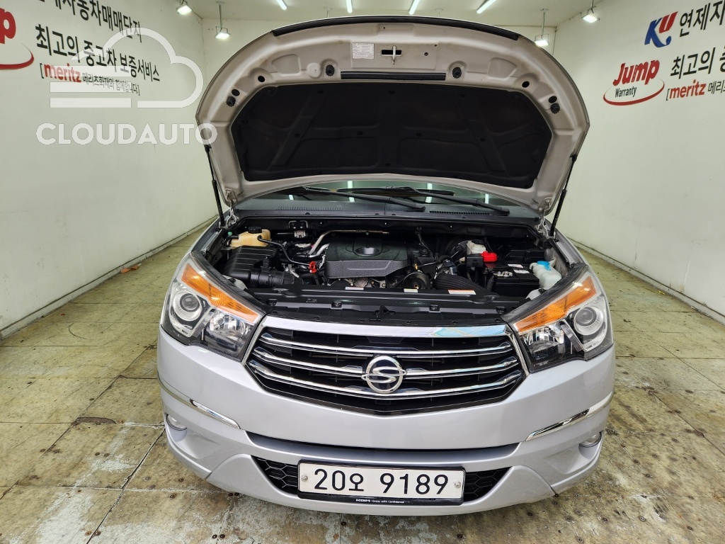 2014 SsangYong Korando 2WD LT 9 - Image 23