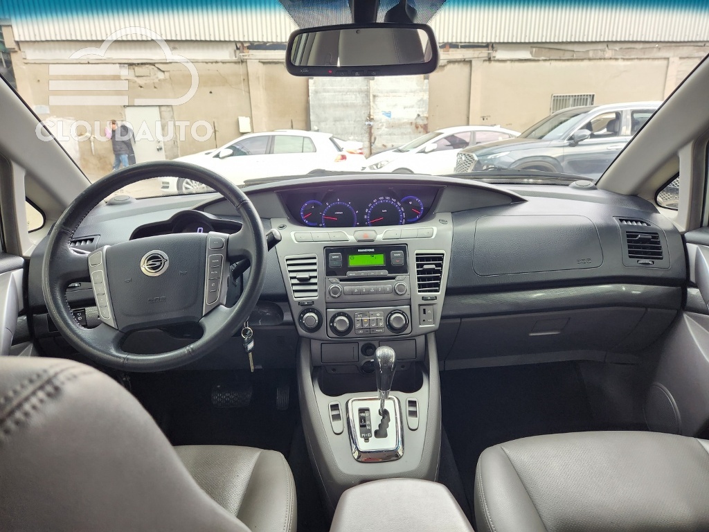 2014 SsangYong Korando 2WD LT 9 - Image 13