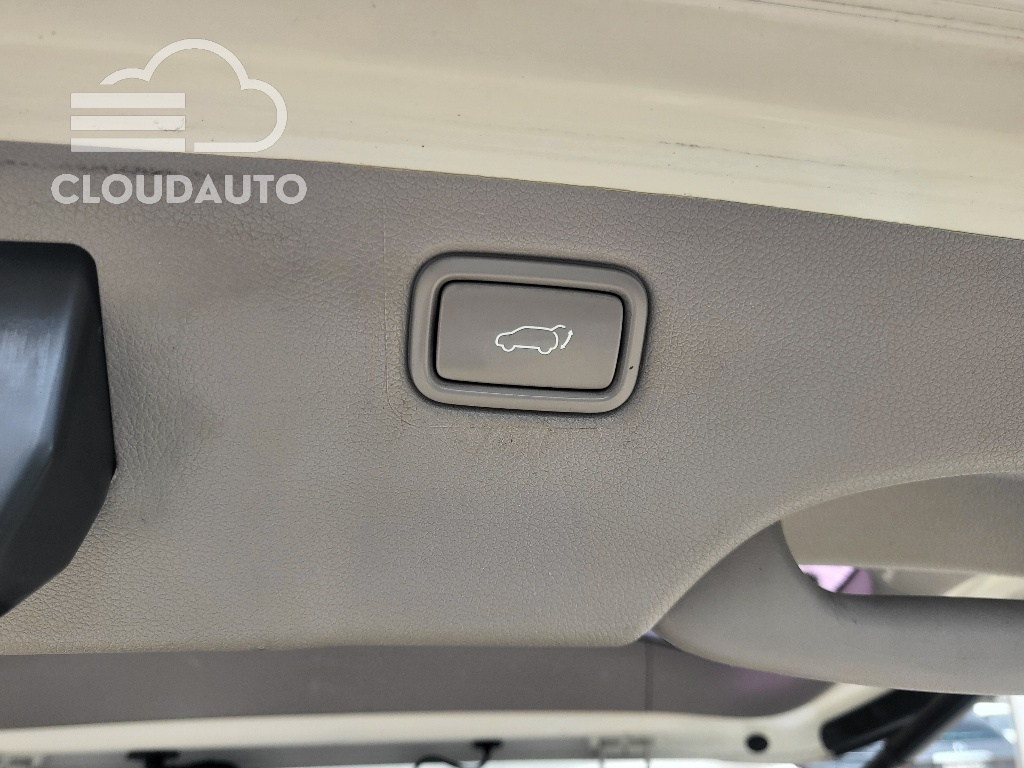 2016 Kia Carnival 9 Noblesse - Image 13