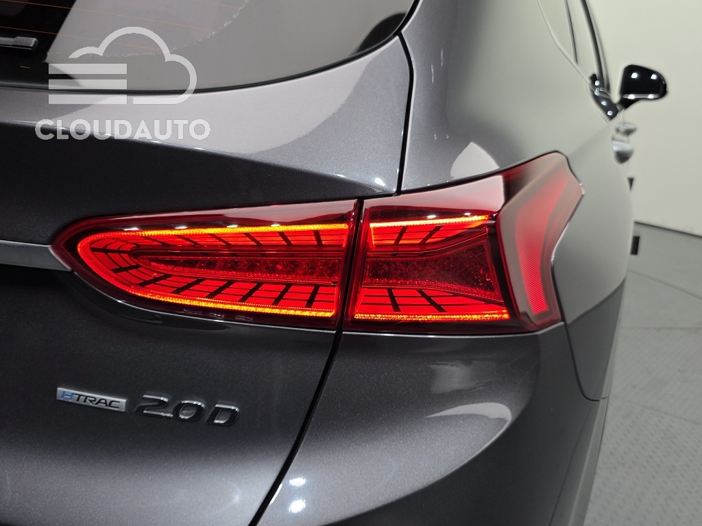 2019 Hyundai Santa Fe Diesel 2.0 4WD - Image 23