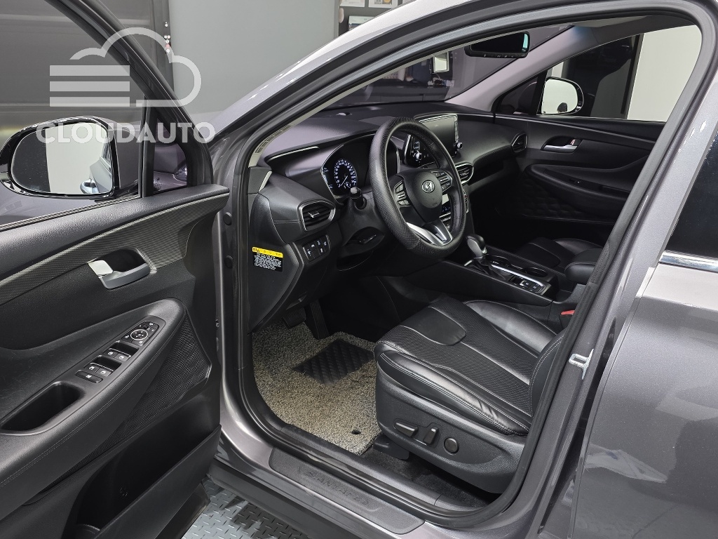 2019 Hyundai Santa Fe Diesel 2.0 4WD - Image 10