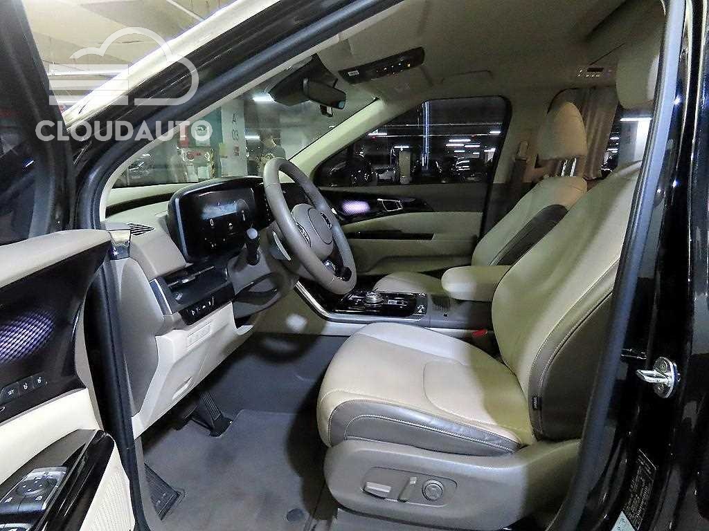 2023 Kia Carnival Gasoline 4 - Image 6