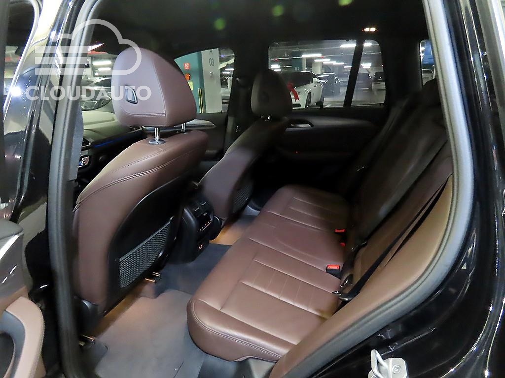 2021 BMW X3 xDrive 30e M Sports - Image 7