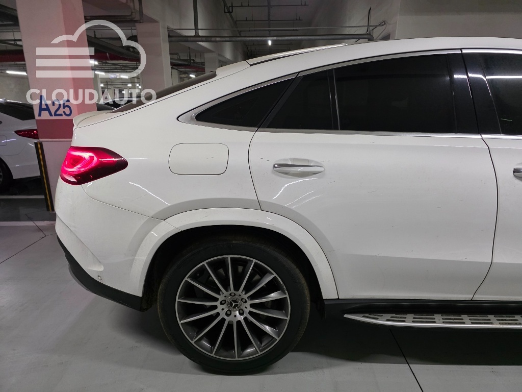 2023 Mercedes-Benz GLE GLE400d 4MATIC Coupe - Image 14