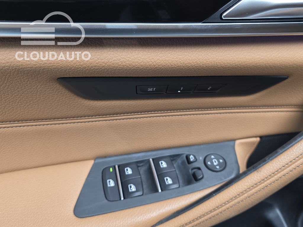 2018 BMW 5 Series 520d Luxury Edition - Image 29