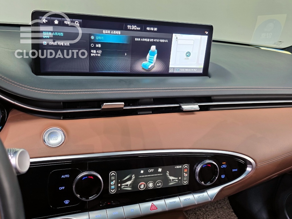 2022 Genesis GV70 2.2 Diesel AWD - Image 14