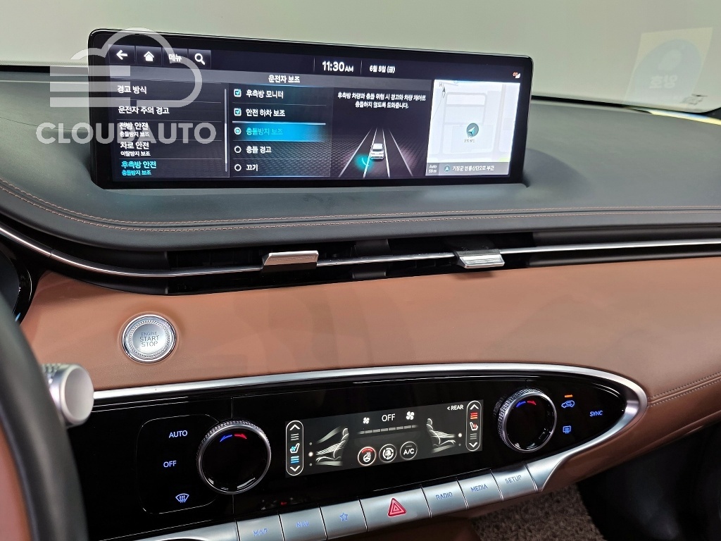 2022 Genesis GV70 2.2 Diesel AWD - Image 16
