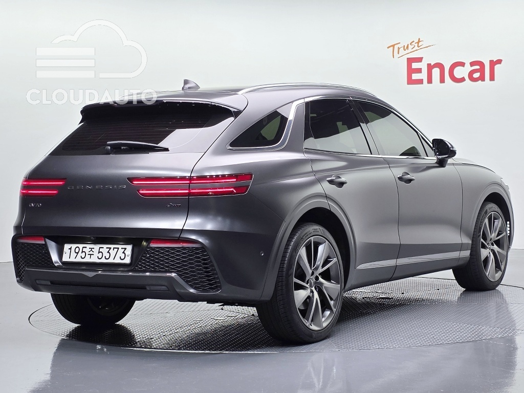 2022 Genesis GV70 2.2 Diesel AWD - Image 2