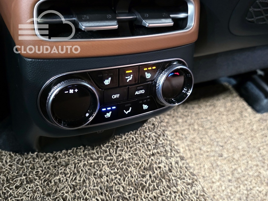 2022 Genesis GV70 2.2 Diesel AWD - Image 30