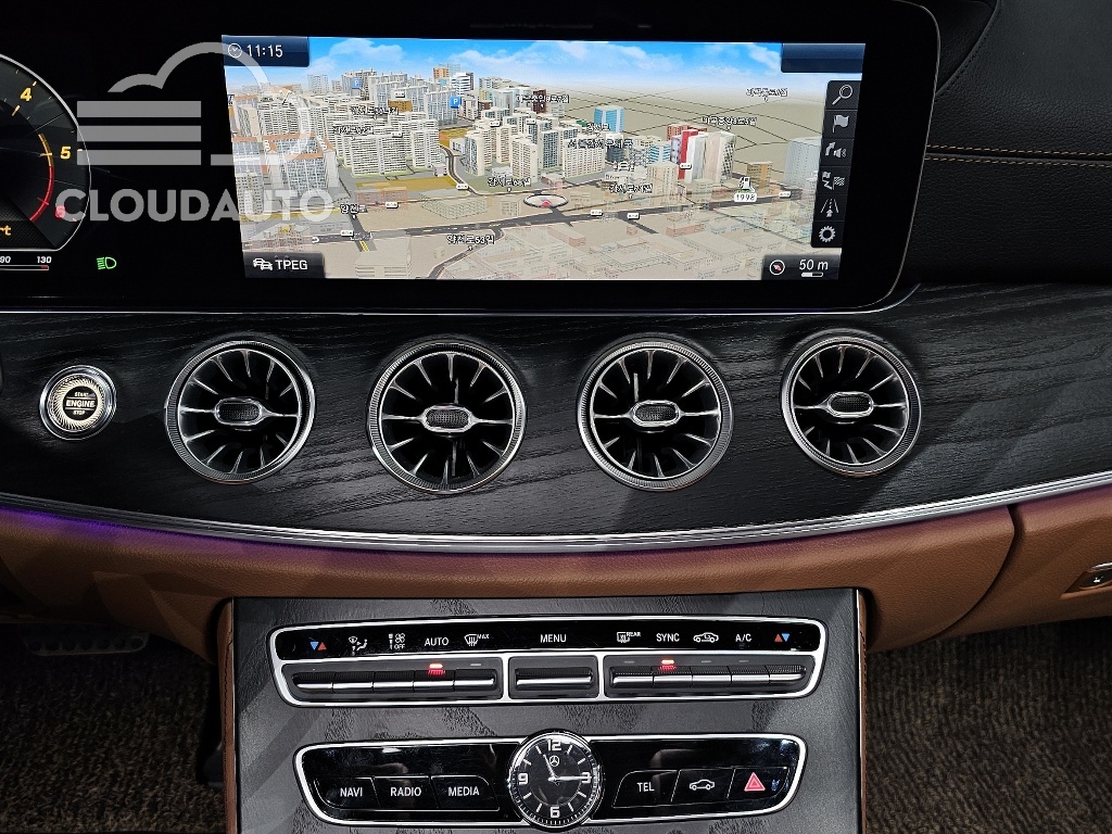 2017 Mercedes-Benz E-Class E220d Coupe - Image 14