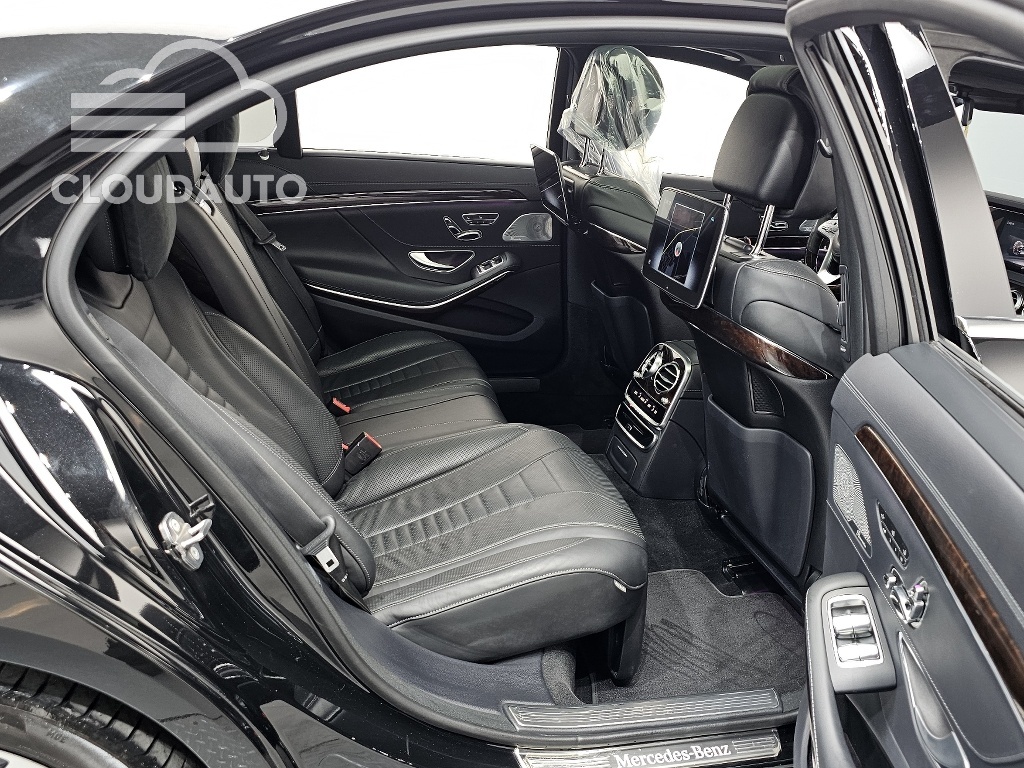 2020 Mercedes-Benz S-Class S560L 4MATIC - Image 8