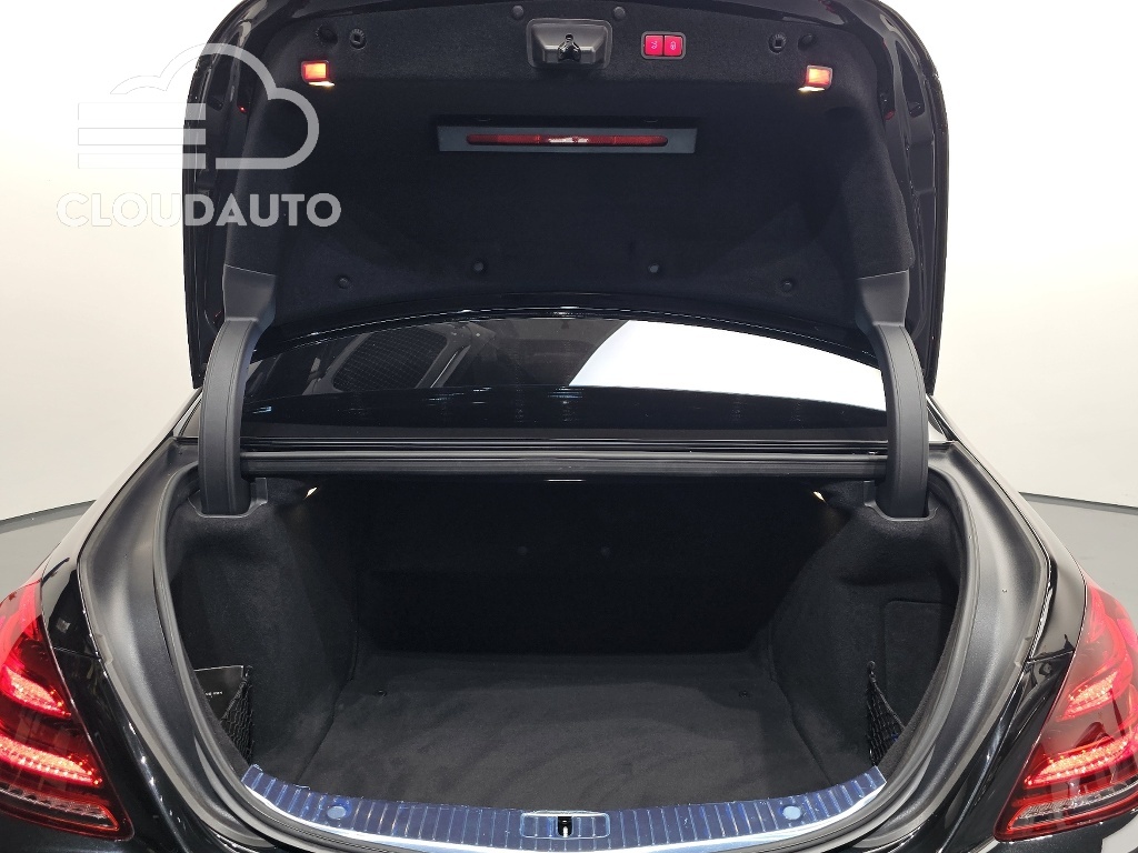 2020 Mercedes-Benz S-Class S560L 4MATIC - Image 14