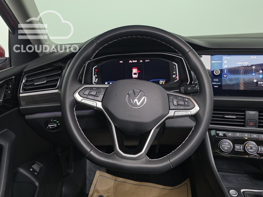 2024 Volkswagen Jetta 1.5 TSI Prestige - Image 13