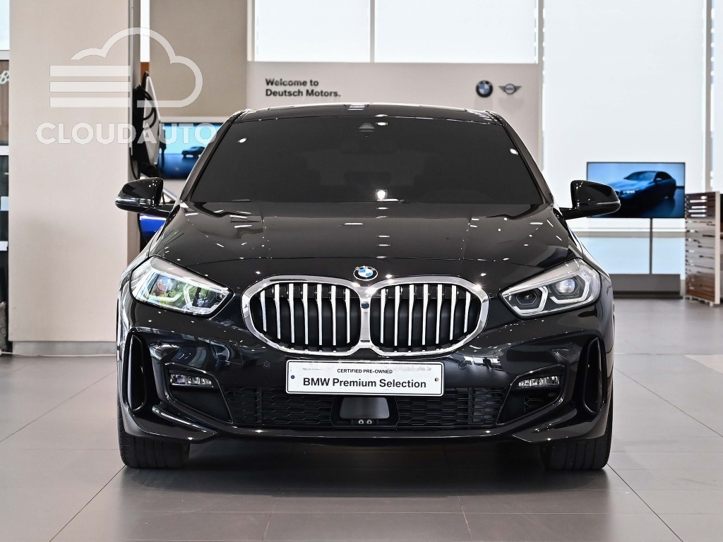 2024 BMW 1 Series 120i M Sports - Image 3
