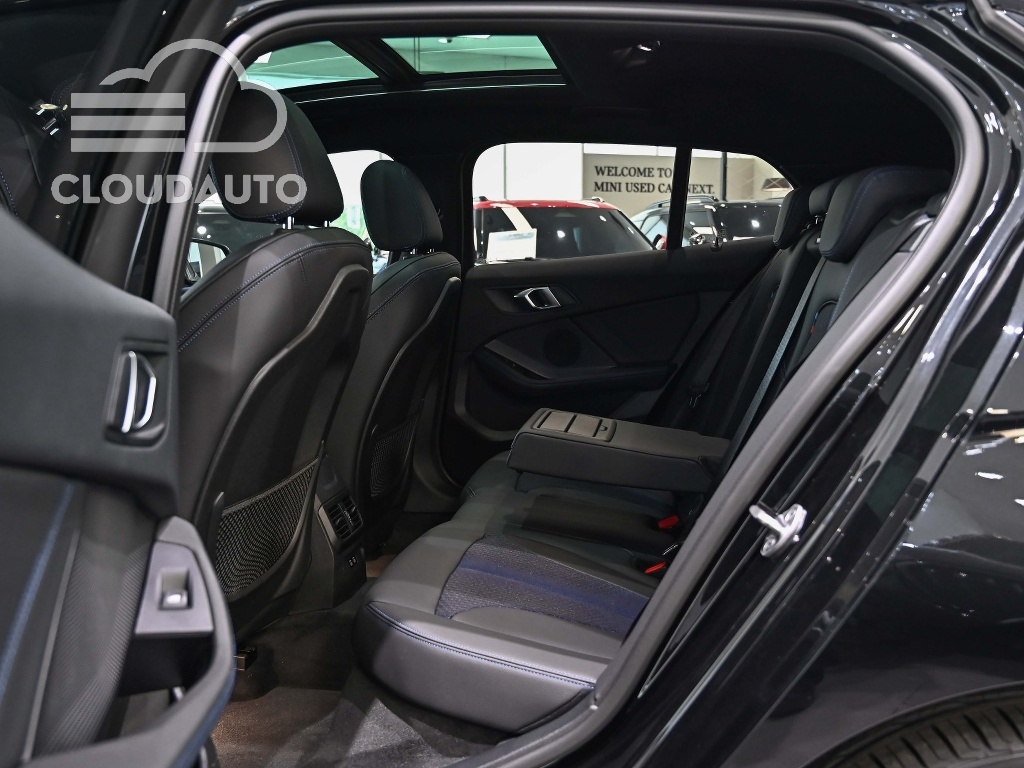 2024 BMW 1 Series 120i M Sports - Image 10