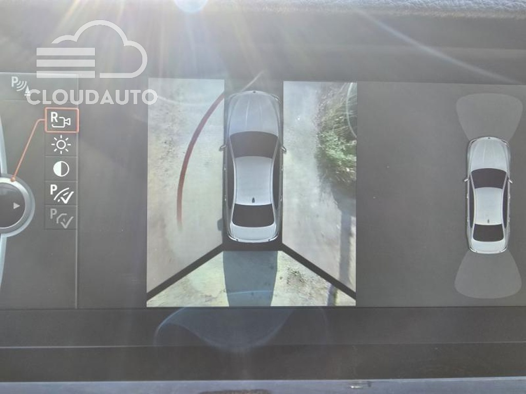 2013 BMW 5 Series 528i - Image 13