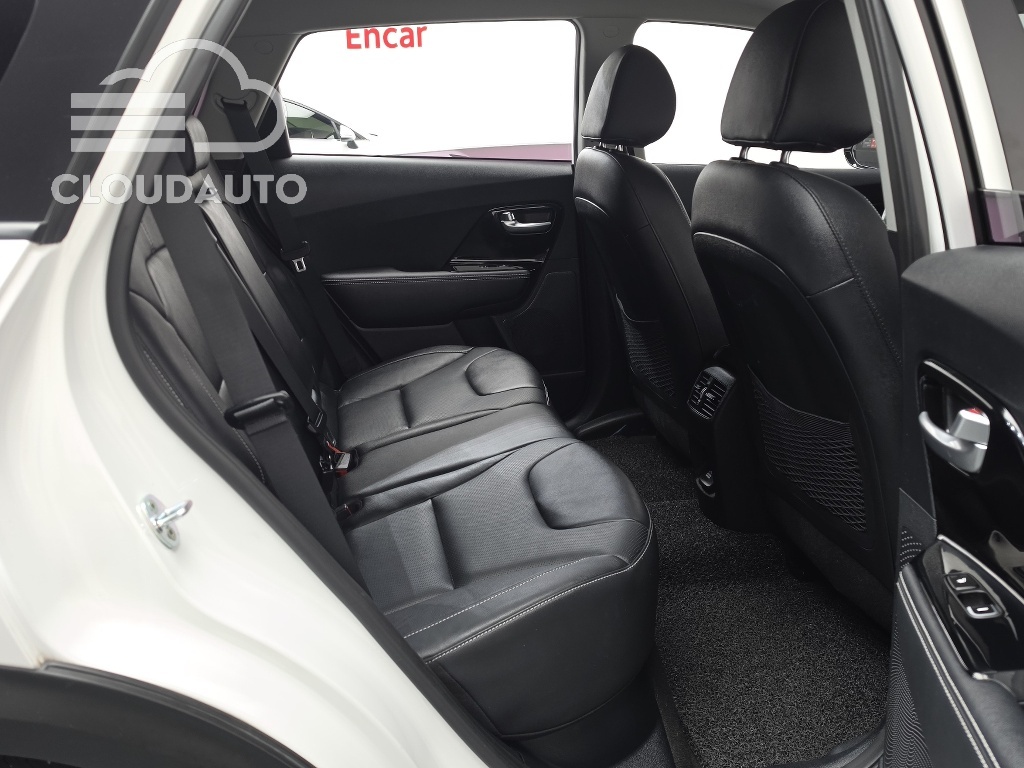 2022 Kia Niro EV Noblesse - Image 11
