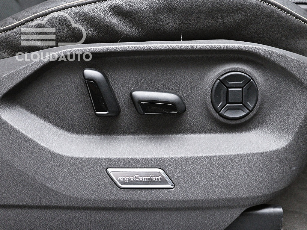 2021 Volkswagen Touareg 3.0 TDI Prestige - Image 20
