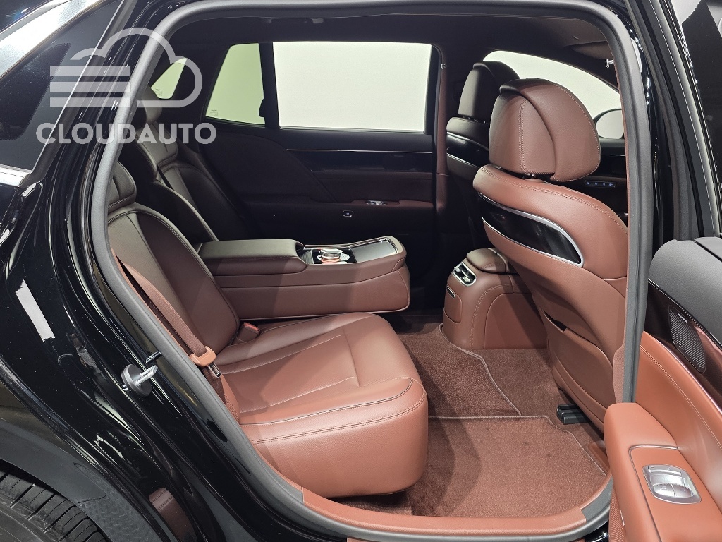 2022 Genesis G90 Gasoline 3.5 Turbo 2WD - Image 11