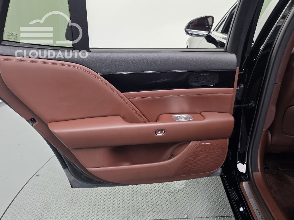 2022 Genesis G90 Gasoline 3.5 Turbo 2WD - Image 24