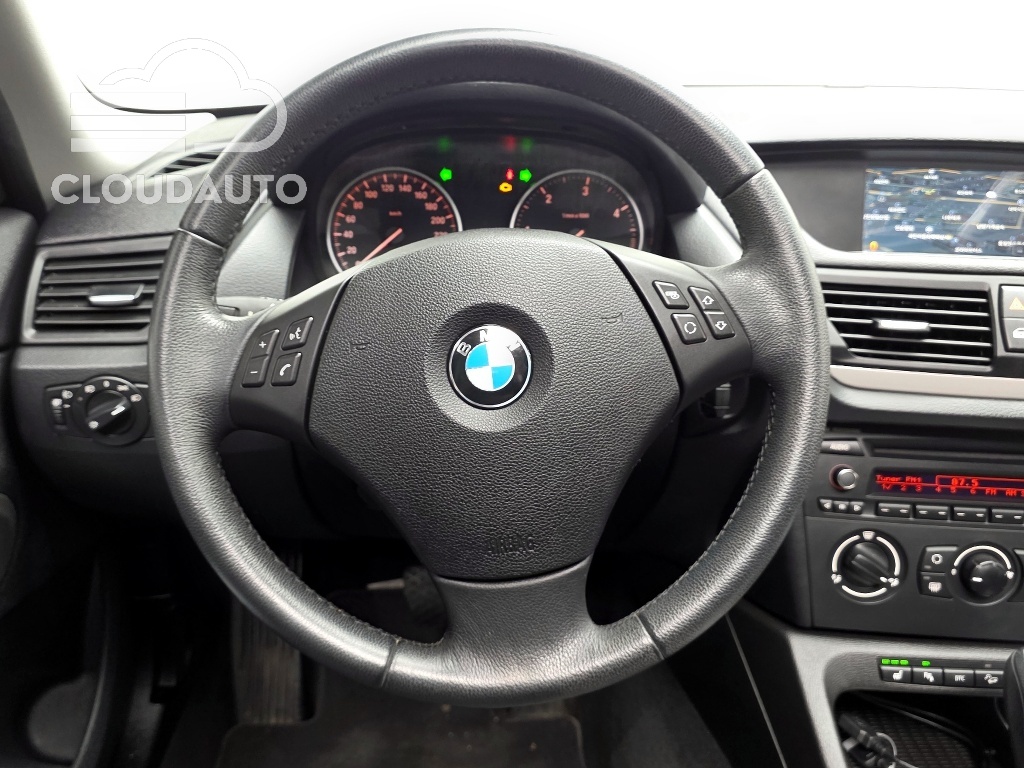 2010 BMW X1 xDrive 18d - Image 13