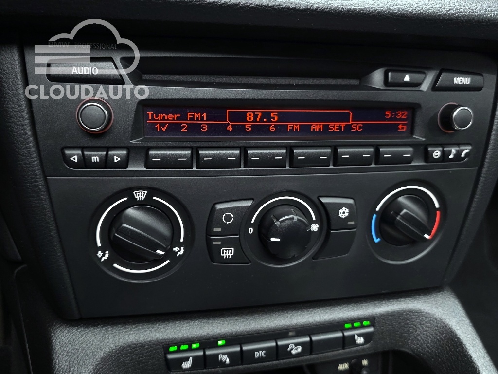 2010 BMW X1 xDrive 18d - Image 16
