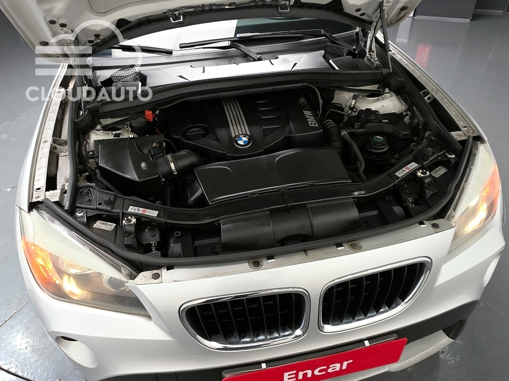 2010 BMW X1 xDrive 18d - Image 6