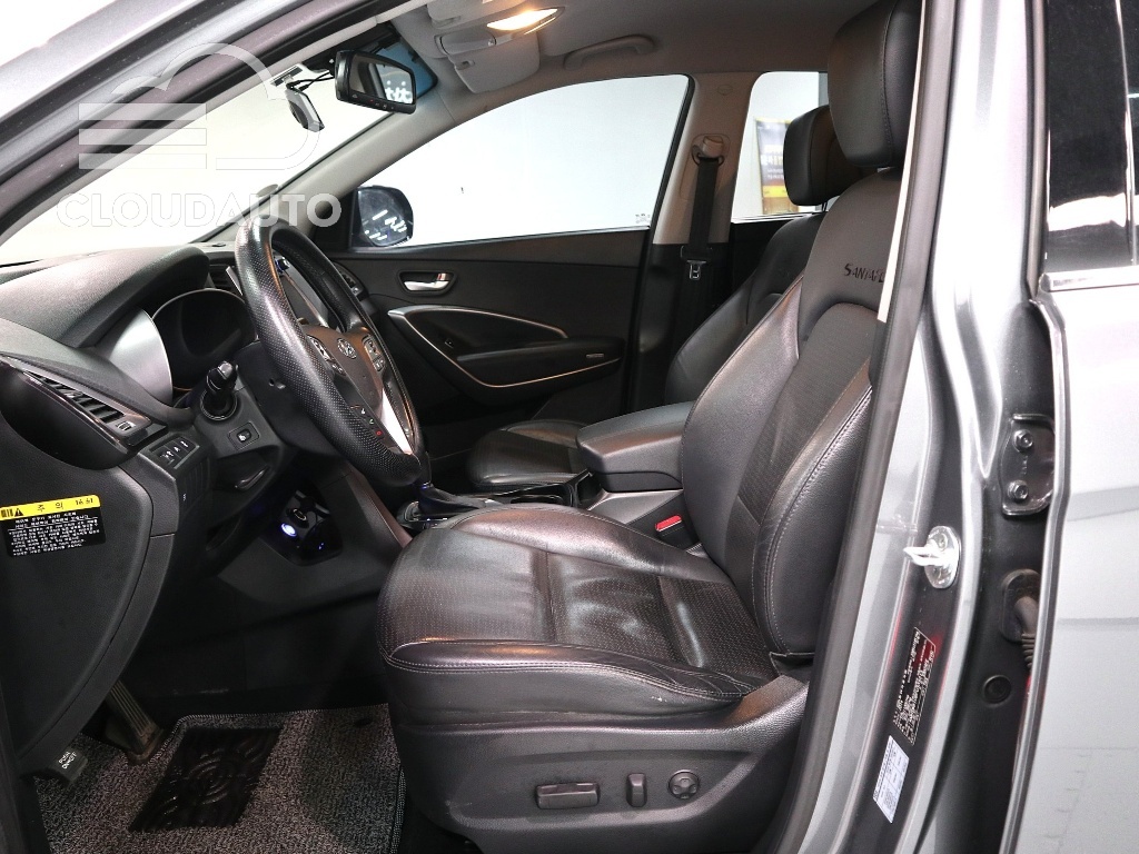 2015 Hyundai Santa Fe Diesel 2.0 2WD Premium - Image 15