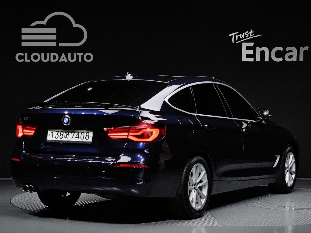2020 BMW 3 Series GT GT 320d - Image 2