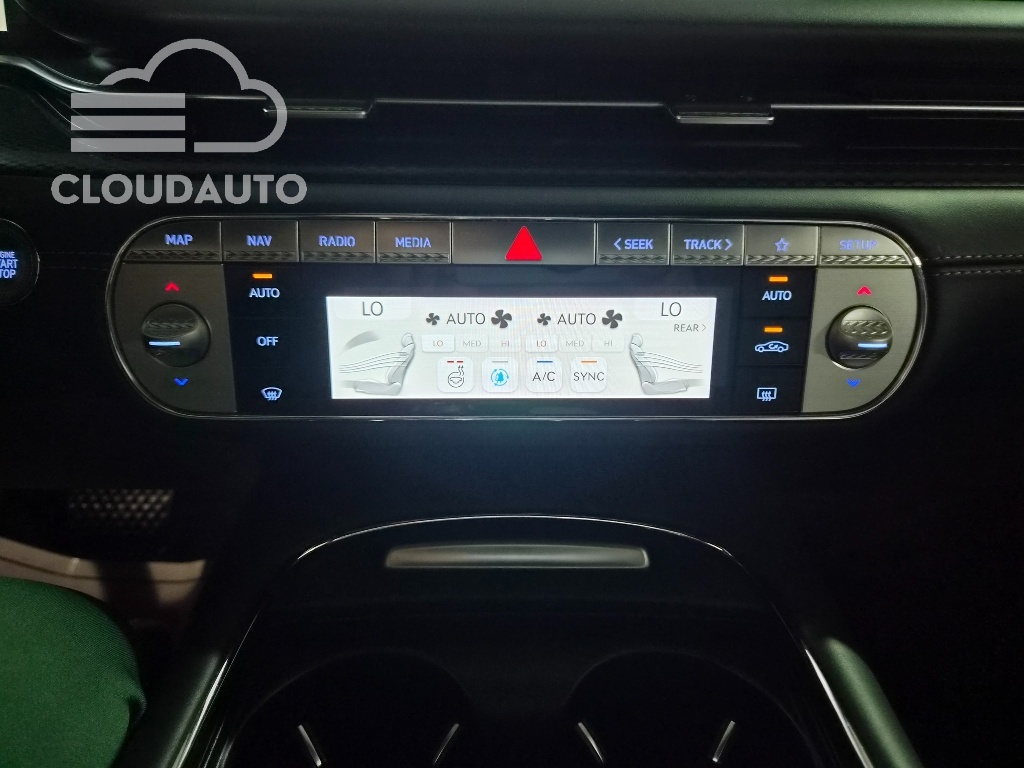 2022 Genesis G90 Gasoline 3.5 Turbo 2WD - Image 10
