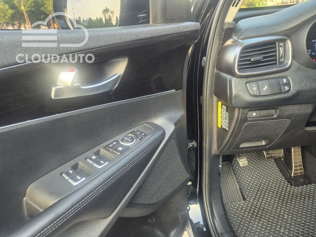 2019 Kia Sorento Diesel 2.0 2WD - Image 16
