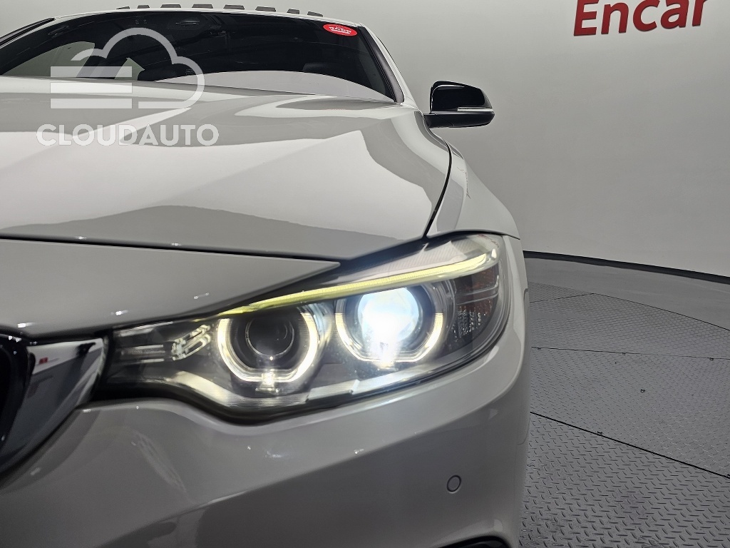 2015 BMW 4 Series 420d xDrive Sports Coupe - Image 22